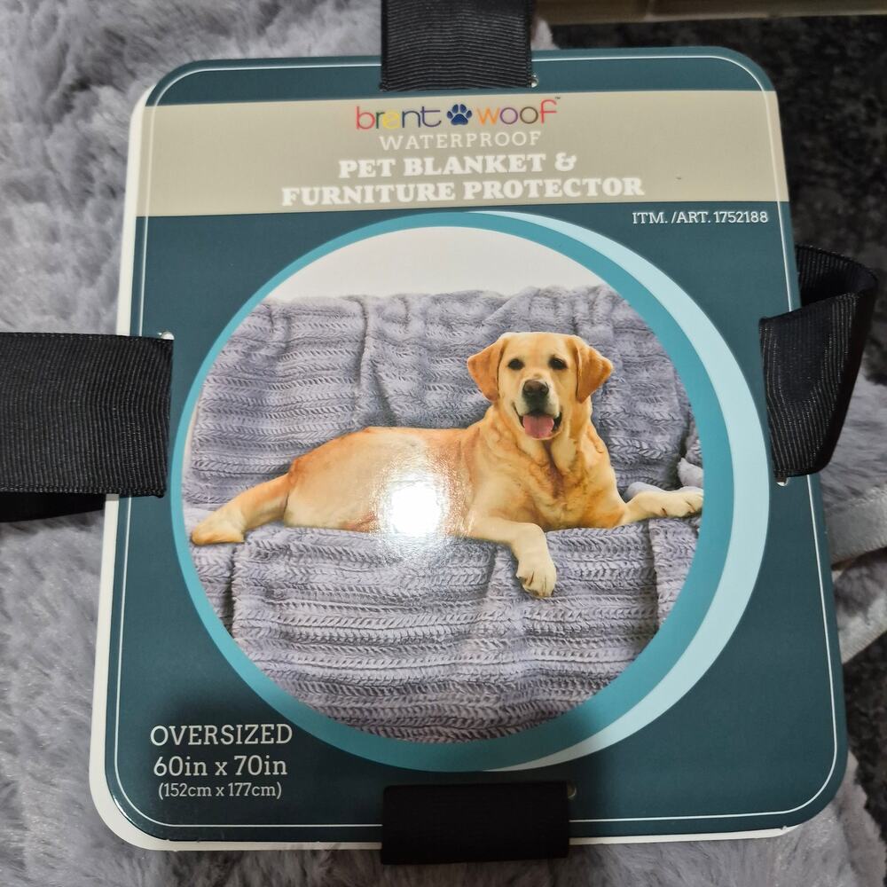 NEW Brentwood Oversized Waterproof Pet Blanket   Furniture Protector 60 x 70 in